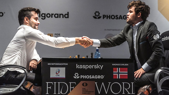 Carlsen versus Nepomniachtchi: FIDE World Championship Round 4
